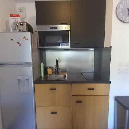 69a - Cosy Ideally Located Gerland Lyon